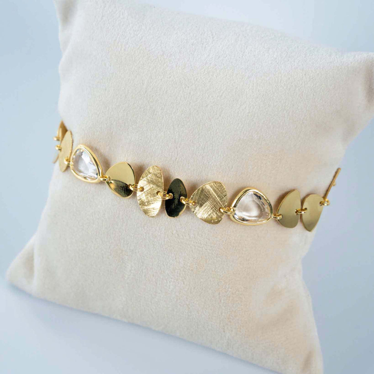 Bracciale oro satinato e lucido con quarzi