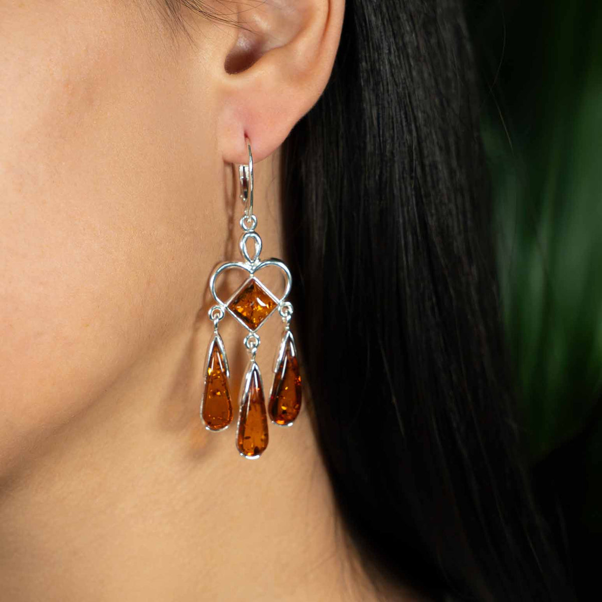 Orecchini argento 925 con ambra naturale a goccia