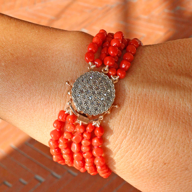 Bracciale a 5 fili di corallo rosso italiano