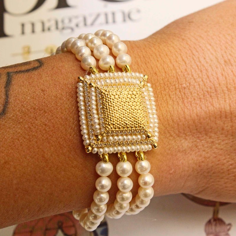 Bracciale a 3 fili di perle di acqua dolce