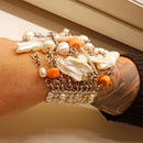 Bracciale con perle e corallo