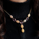 Collana con ametista idrotermale