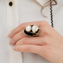 Anello argento 925 placcato oro giallo con onice e perle di acqua dolce