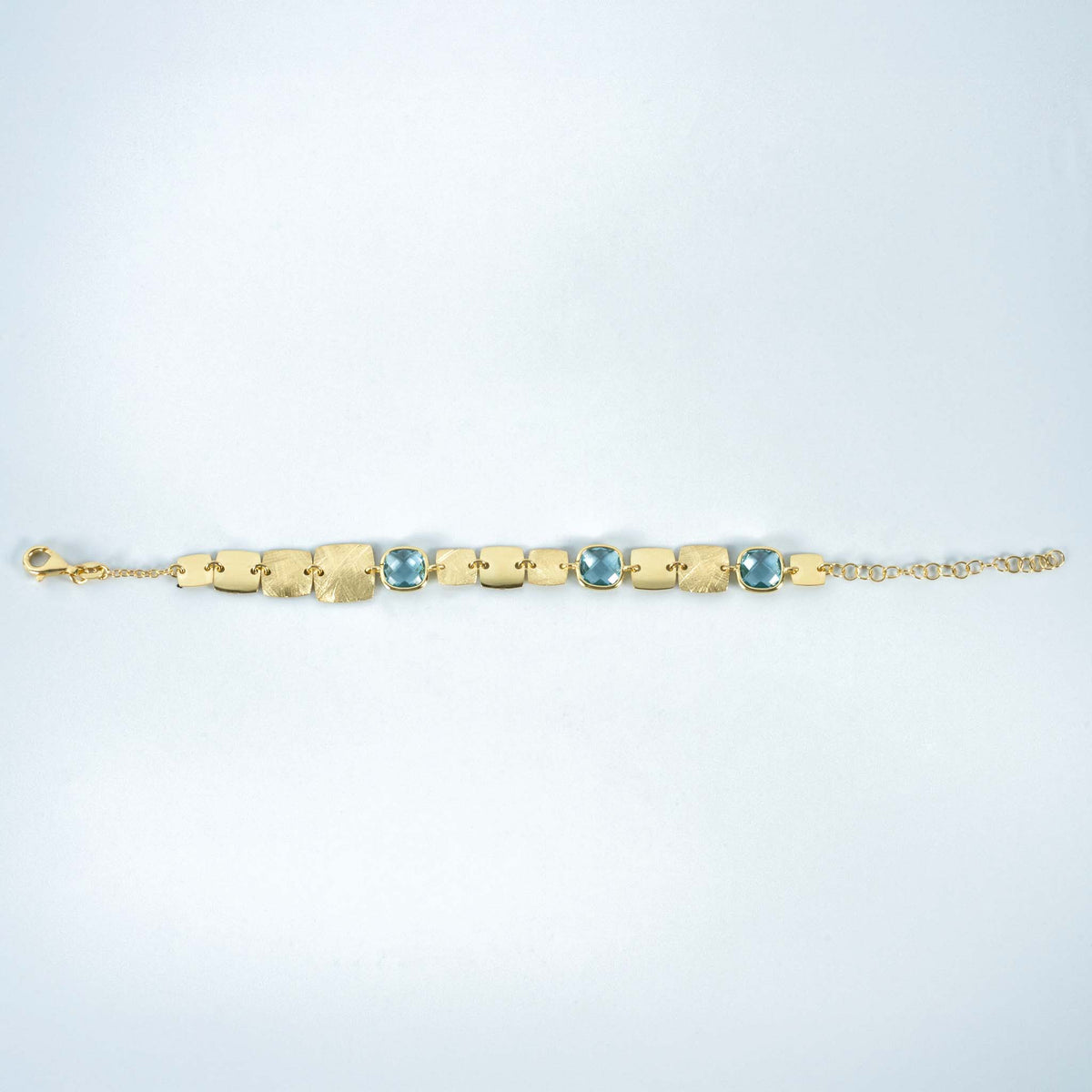 Bracciale oro con quarzi azzurri