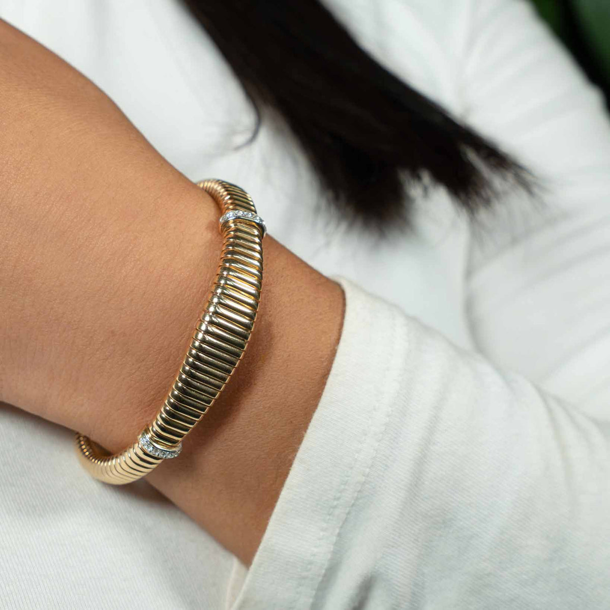 Bracciale rigido oro con zirconi