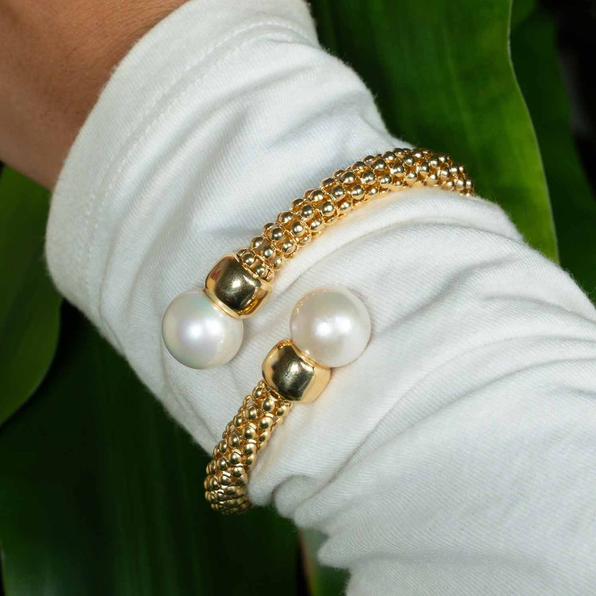 Bracciale semirigido oro con perle
