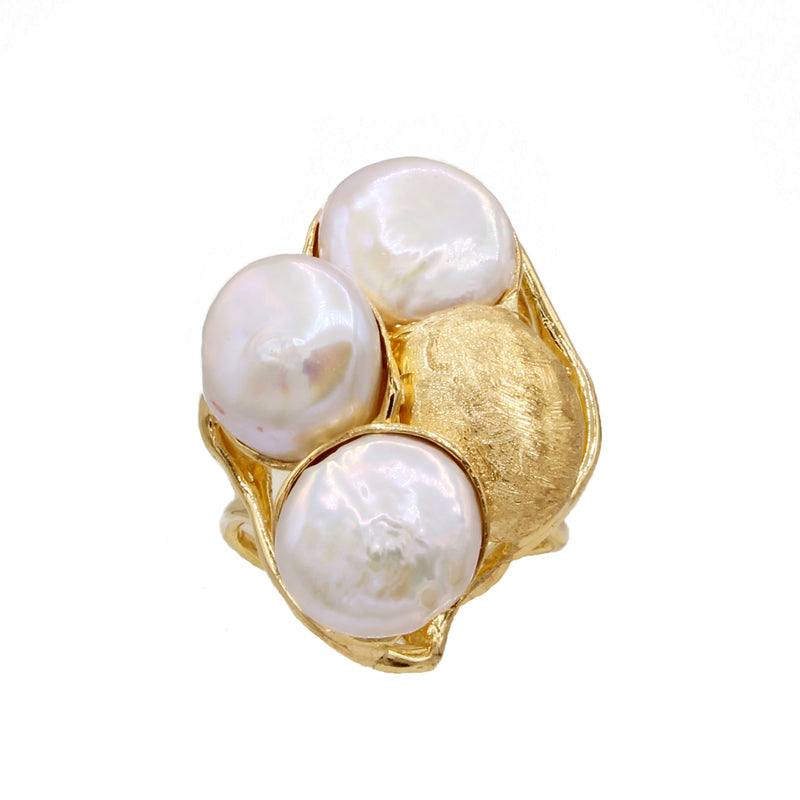Anello con tre perle di acqua dolce
