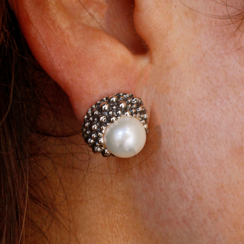Orecchini in argento con perla