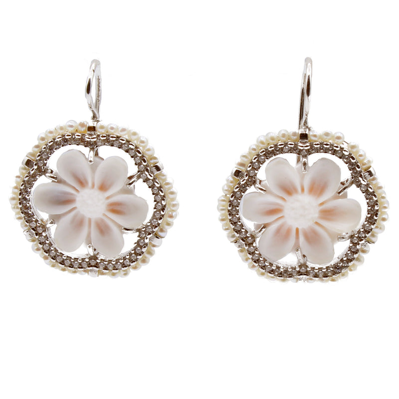 Orecchini in argento con perle di acqua dolce,zirconi e cammeo