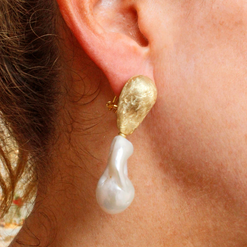 Orecchini con perle di acqua dolce