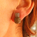 Orecchini in argento e quarzi grigi a clip