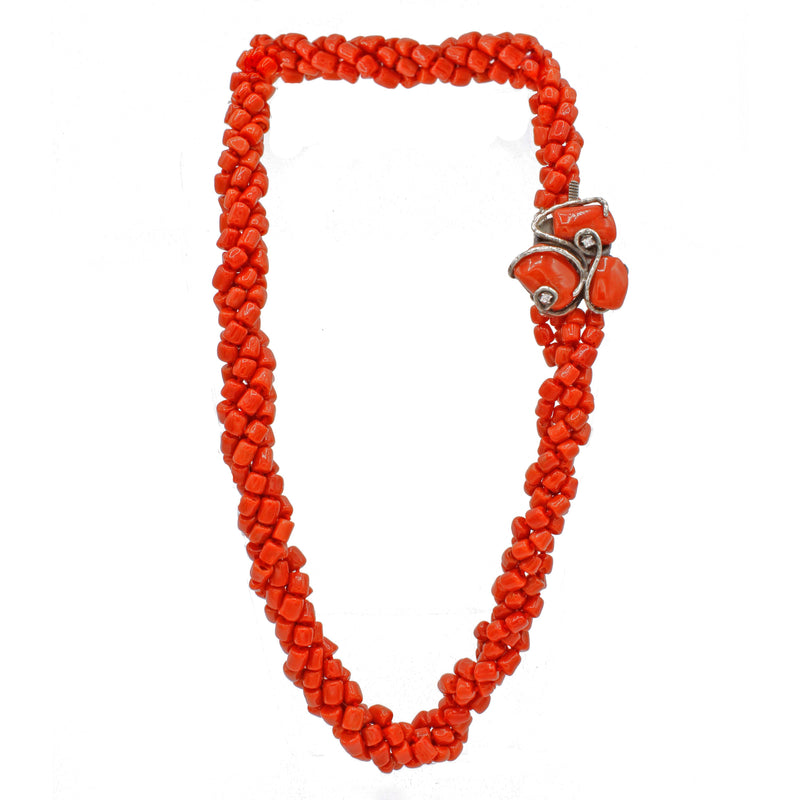 Collana con corallo rosso Rich text editor