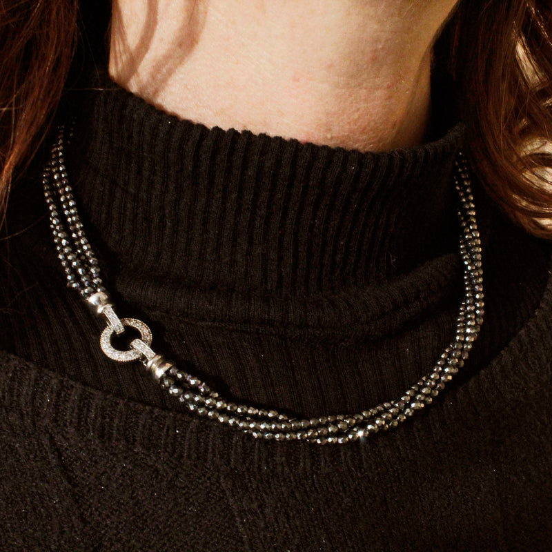 Collana in ematite e argento