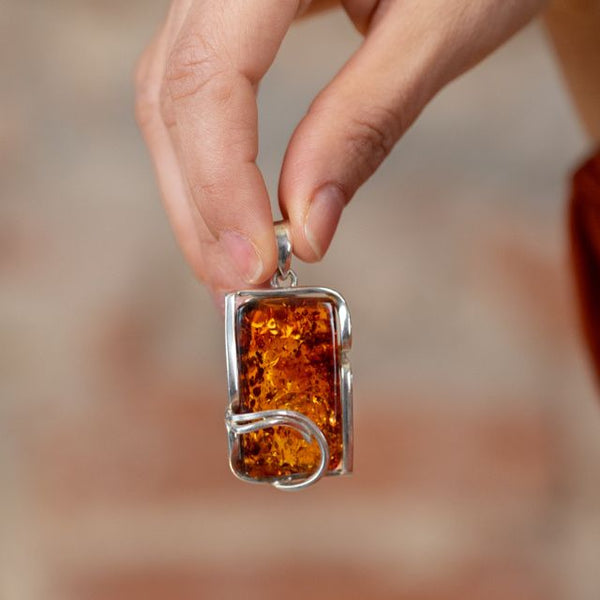 Braccale a grappolo con pù petre prezose Perla d'acqua dolce