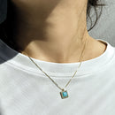 Catenina con ciondolo turchese