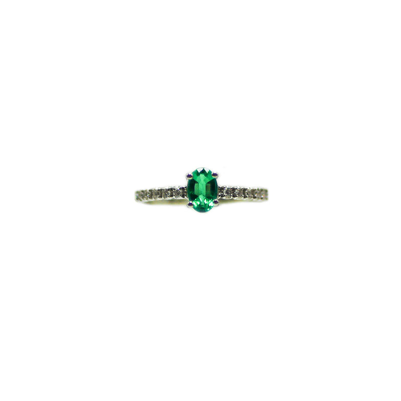 Anello smeraldo e diamanti incastonati