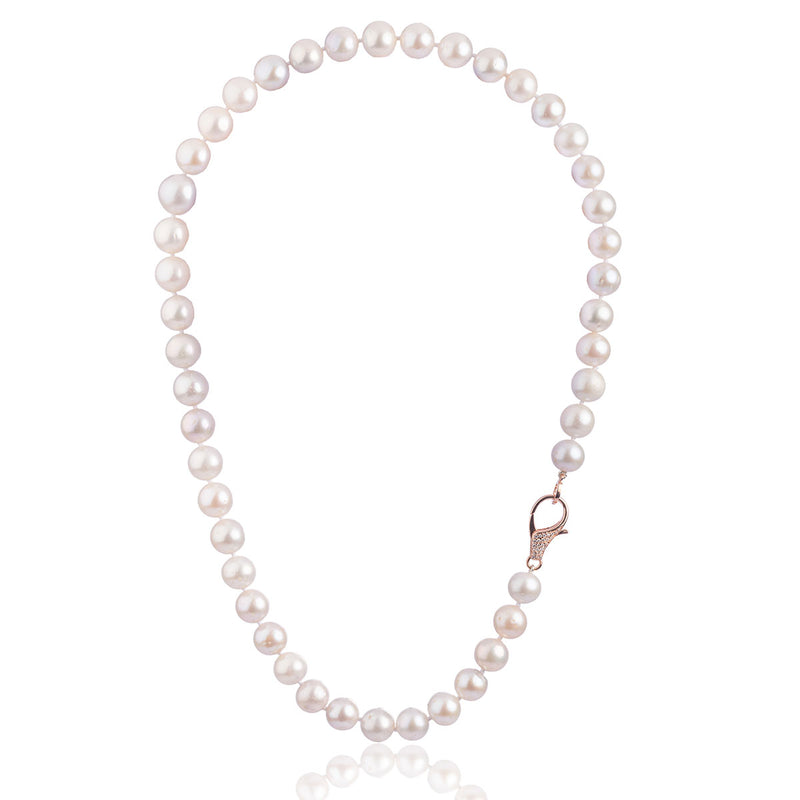 Collana di perle acqua dolce con fermatura placcata oro rosa e zirconi