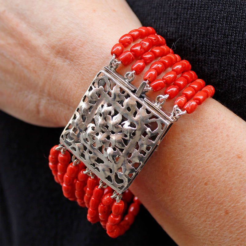 Bracciale in corallo con fermatura in argent